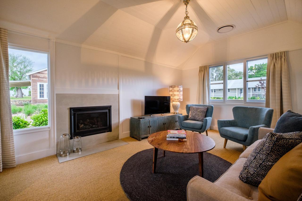 Goonoo Goonoo Station Hotell Tamworth Exteriör bild The interior of a suite at the hotel