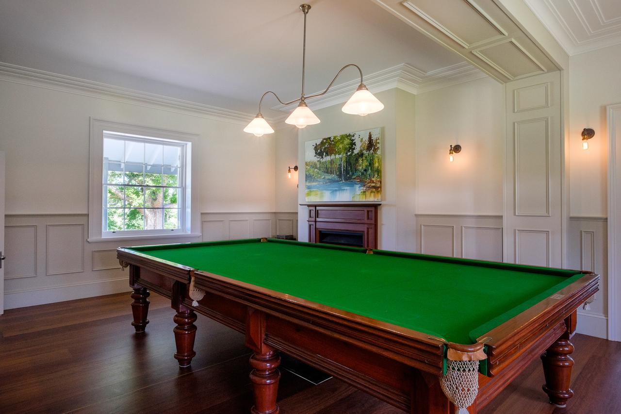 Goonoo Goonoo Station Hotell Tamworth Exteriör bild A pool table