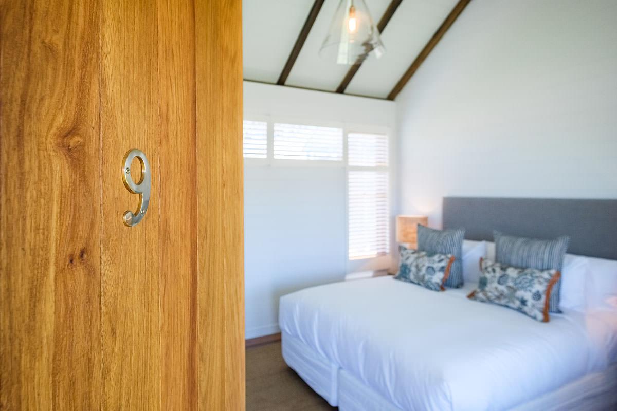 Goonoo Goonoo Station Hotell Tamworth Exteriör bild A bedroom at the Cape Heritage